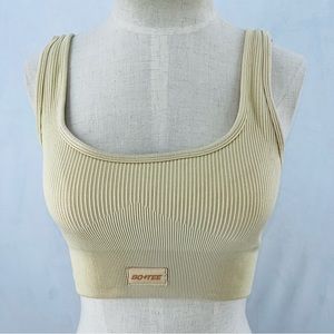 Bo Tee cream ribbed sports bra crop top women’s medium stretch oh Polly